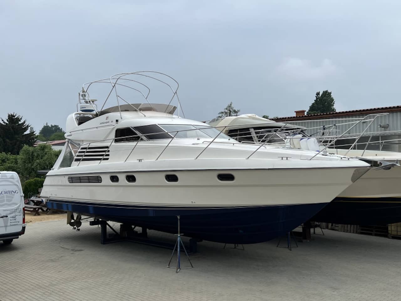 Fairline Squadron 43