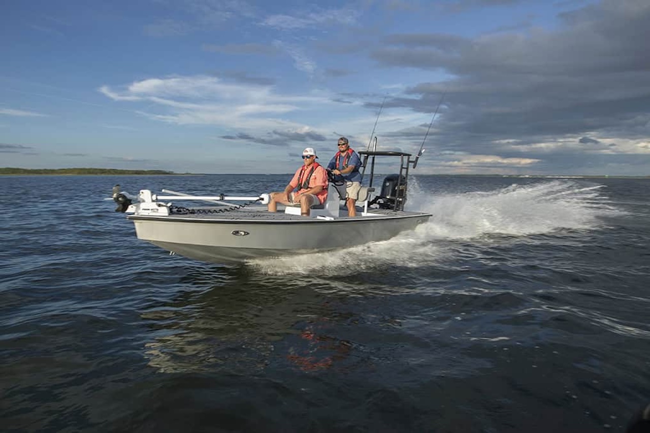 Xpress Skiff 185