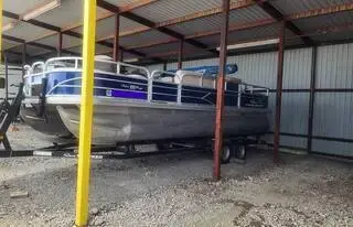 Sun Tracker Party Barge 22 DLX for sale - Rightboat