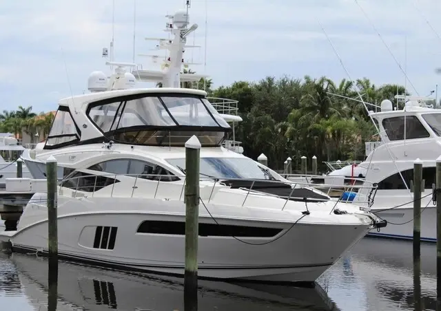2016 Sea Ray L590 Flybridge yacht for sale in the USA