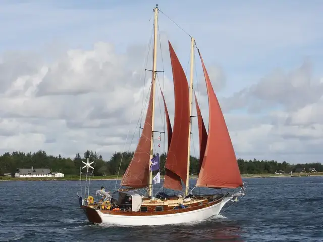 Custom Boats Lello 38 Staysail Schooner