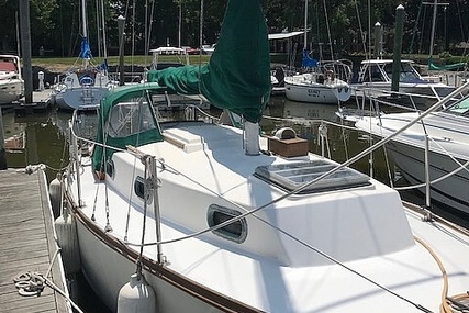 Cape Dory 27