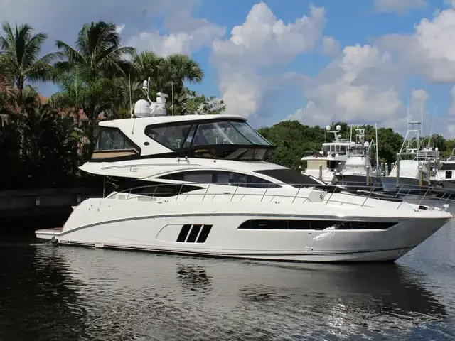 Sea Ray L590 Fly