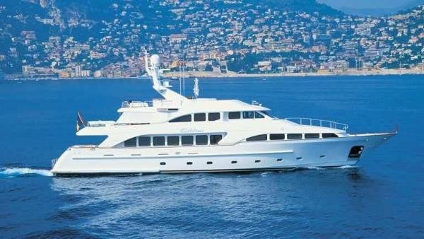 Benetti 115 Classic