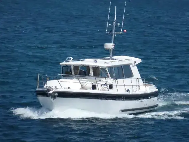 Aquastar 38 Aft cockpit