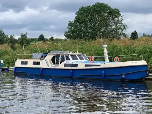 York Replica Dutch Barge