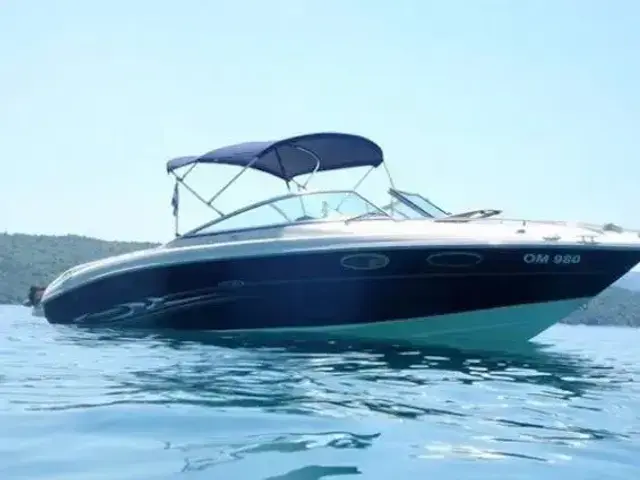 Sea Ray 240 Sun Sport