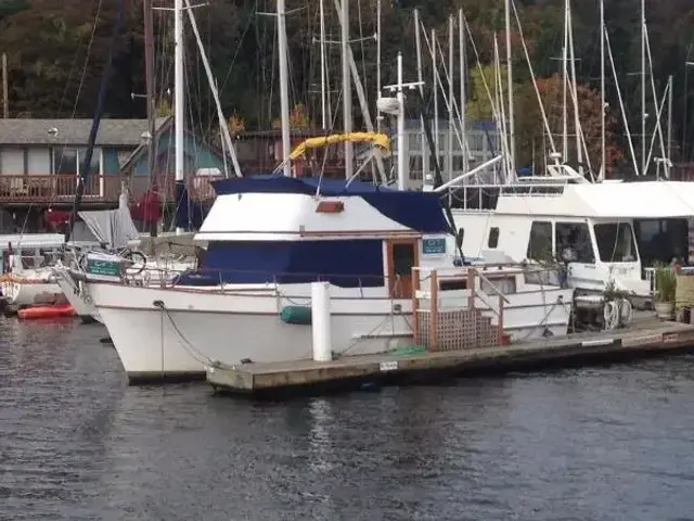 Classic boats Puget Trawler 37