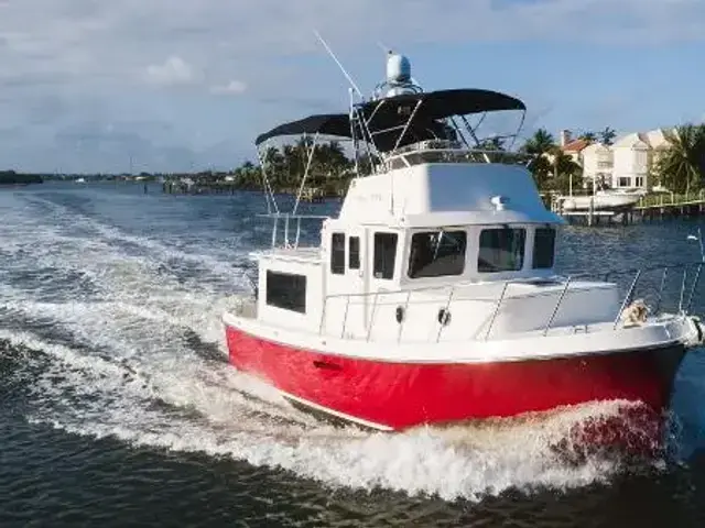 American Tug 365 Flybridge