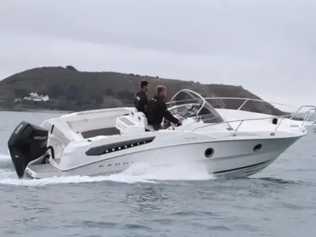 SL702 - Karnic Boats