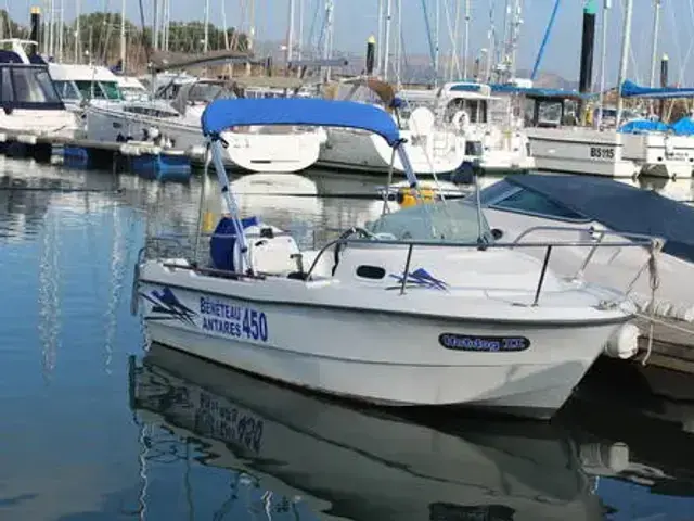 Beneteau Antares 450