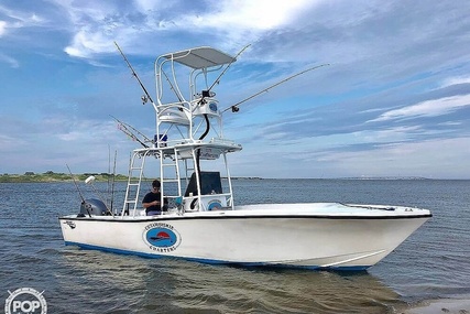 Mako 26 Center Console