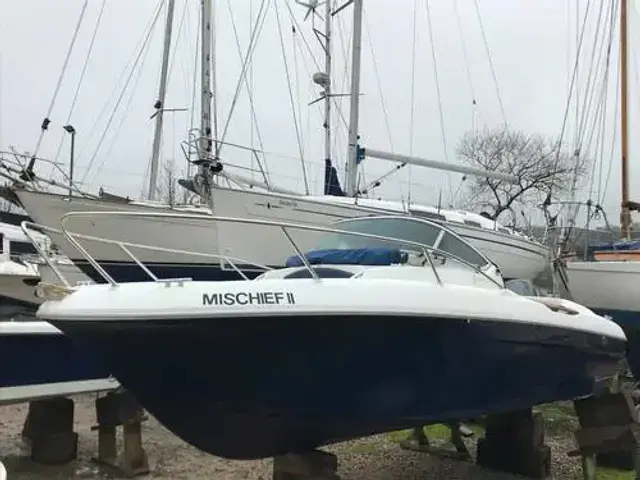 Beneteau Flyer 650 Walkaround