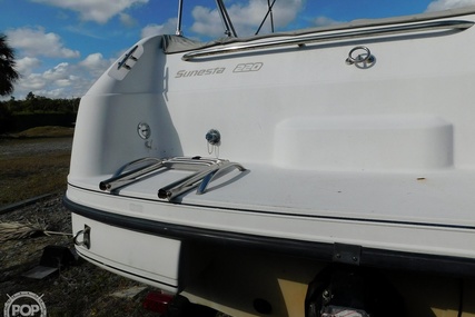 Chaparral 220 Sunesta