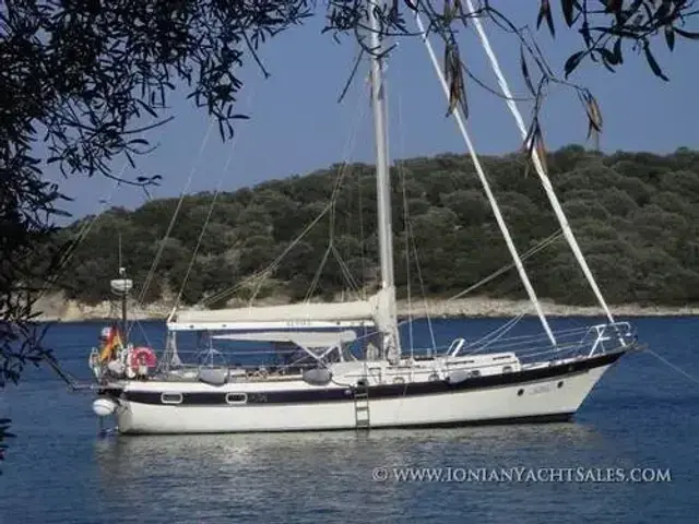 Caribbean Sailing Yachts CSY 44 walkover Centre Cockpit