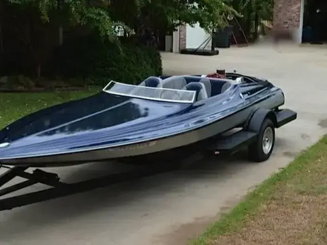 Sleekcraft Aristocrat 21 Jet Boat