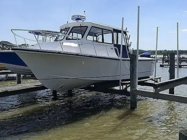 Judge 27 Pilot House