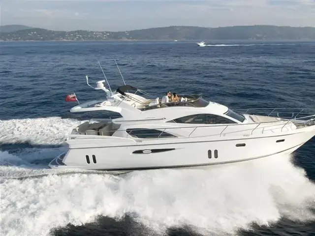 Pearl Motor yacht