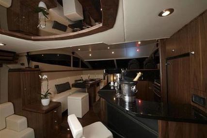 Pearl Motor yacht