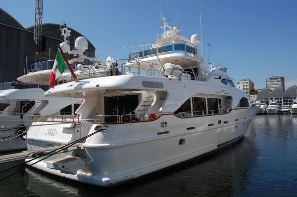 Benetti Tradition 100