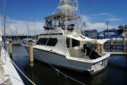 Hatteras 48 Convertible