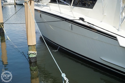 Hatteras 48 Convertible