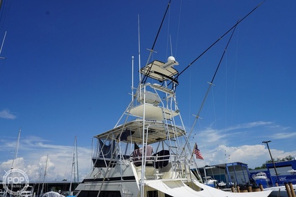 Hatteras 48 Convertible