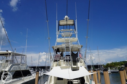 Hatteras 48 Convertible