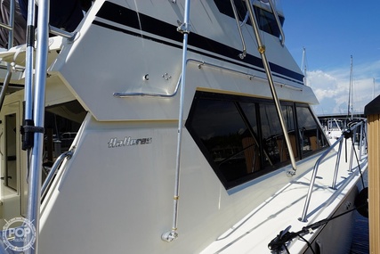 Hatteras 48 Convertible