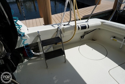 Hatteras 48 Convertible