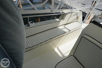 Hatteras 48 Convertible