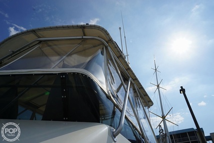 Hatteras 48 Convertible