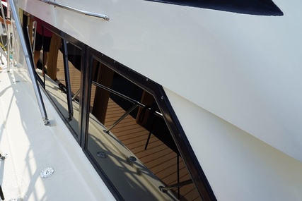 Hatteras 48 Convertible