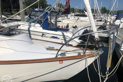 Cape Dory 27