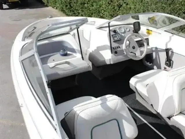 Bayliner Capri 1750