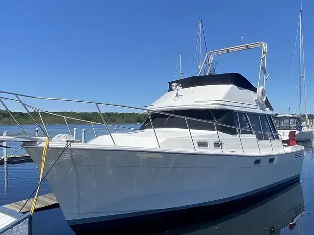 Bayliner 3288 Motor Yacht