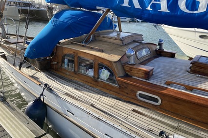 Custom Boats Knud Reimers Bermudan Sloop