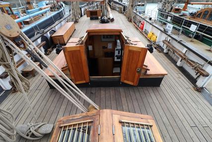 Custom Boats Brixham Trawler Gaff Ketch