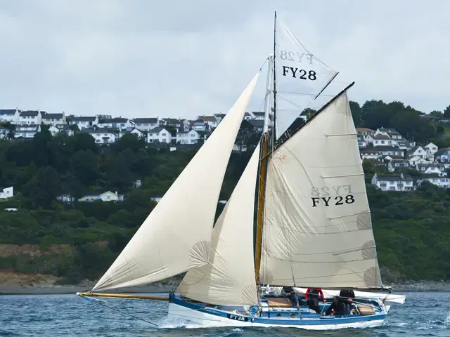 Custom Boats Plymouth Hooker