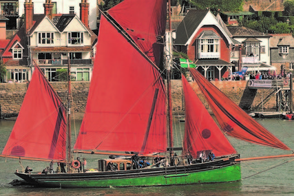 Custom Boats Brixham Sailing Trawler