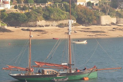 Custom Boats Brixham Sailing Trawler