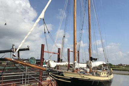 Custom Boats Murray Peterson Gaff Schooner