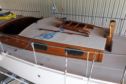 Custom Boats Hillyard 12 ton sloop