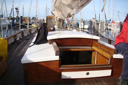 Custom Boats Colin Archer bermudan cutter