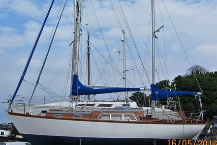 Custom Boats Kim Holman Sovereign ketch