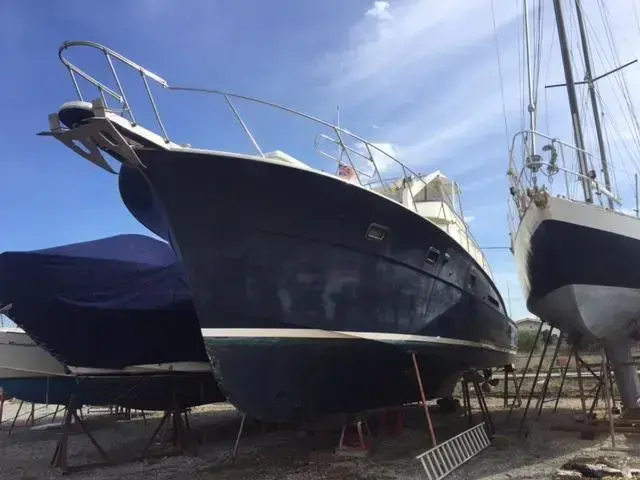 Hatteras 53 Convertible