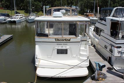 Sea Ray 380 Aft Cabin