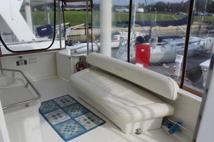 Sea Ray 380 Aft Cabin