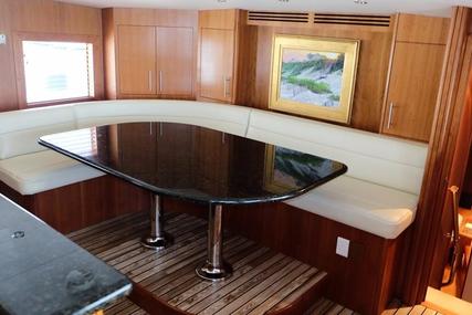 Hatteras 105 Motor Yacht