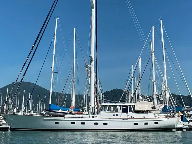 Palmer Johnson Custom 87ft Sail